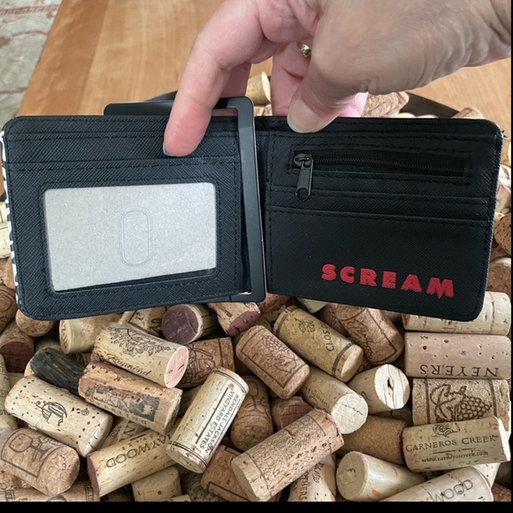 Scream movie mens wallet bifold black white
Card Case ID ghostface new - Picture 2 of 6